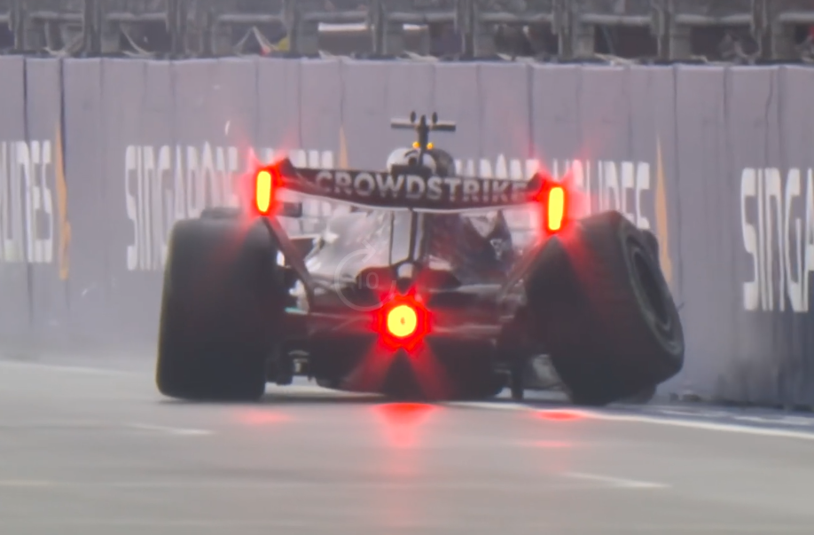 Singapore Sprint: Verstappen survives the chaos 1 Russel Crash in wall Singapore GP